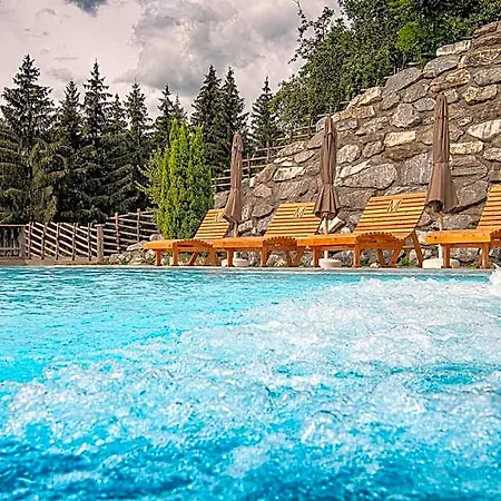 Moselebauer Hotel 4*