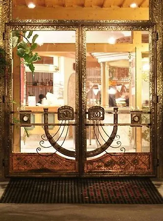 Hotel Moselebauer 4*