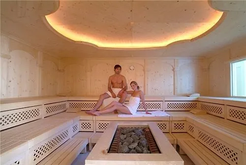 Hotel Moselebauer 4*